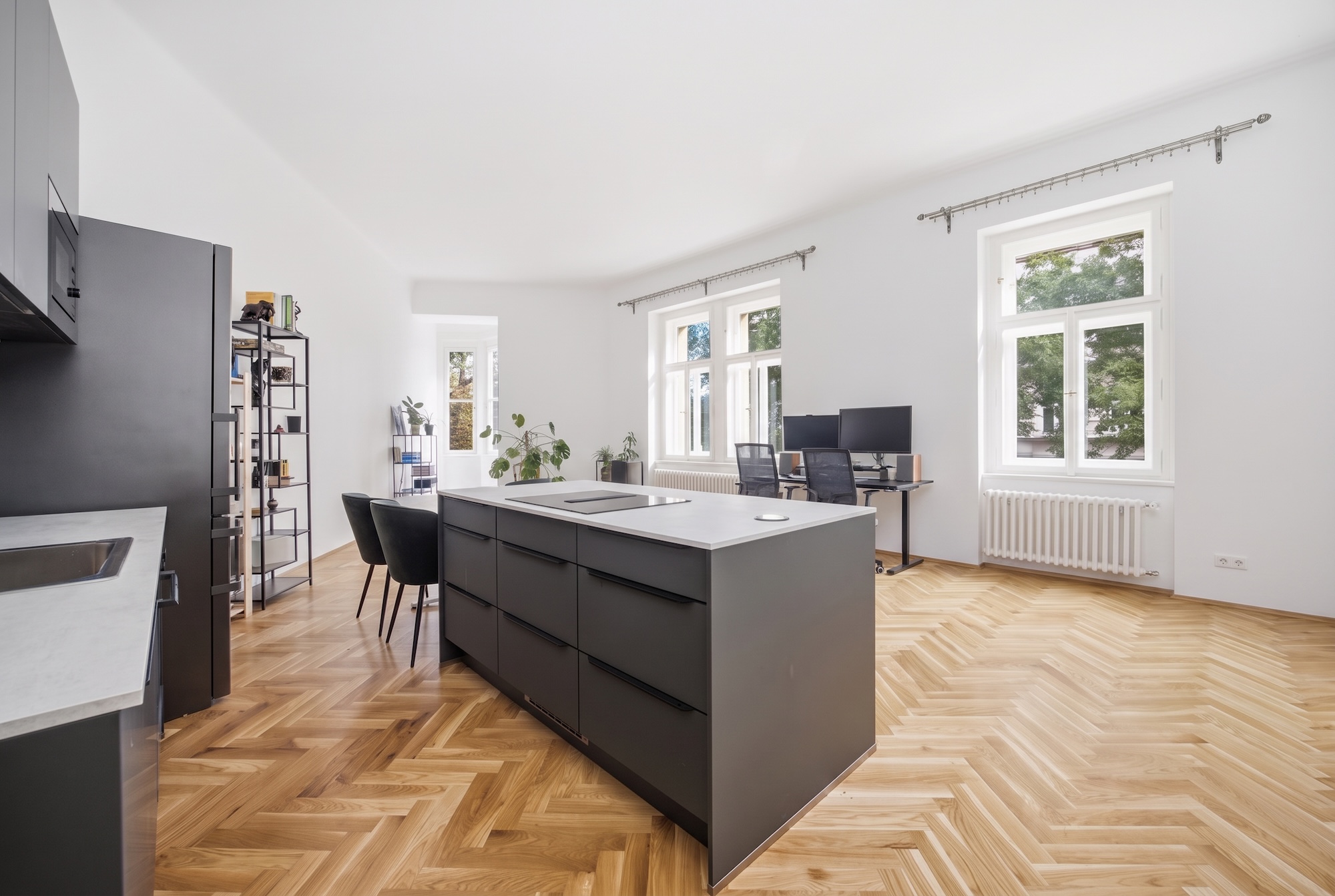 Pronájem bytu 2+kk 70 m² Nad Královskou oborou, Praha - Bubeneč